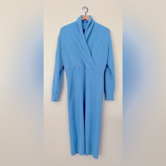 NWOT Shawl Collar Wrap Sweater Dress. Size M - Picture 4 of 7